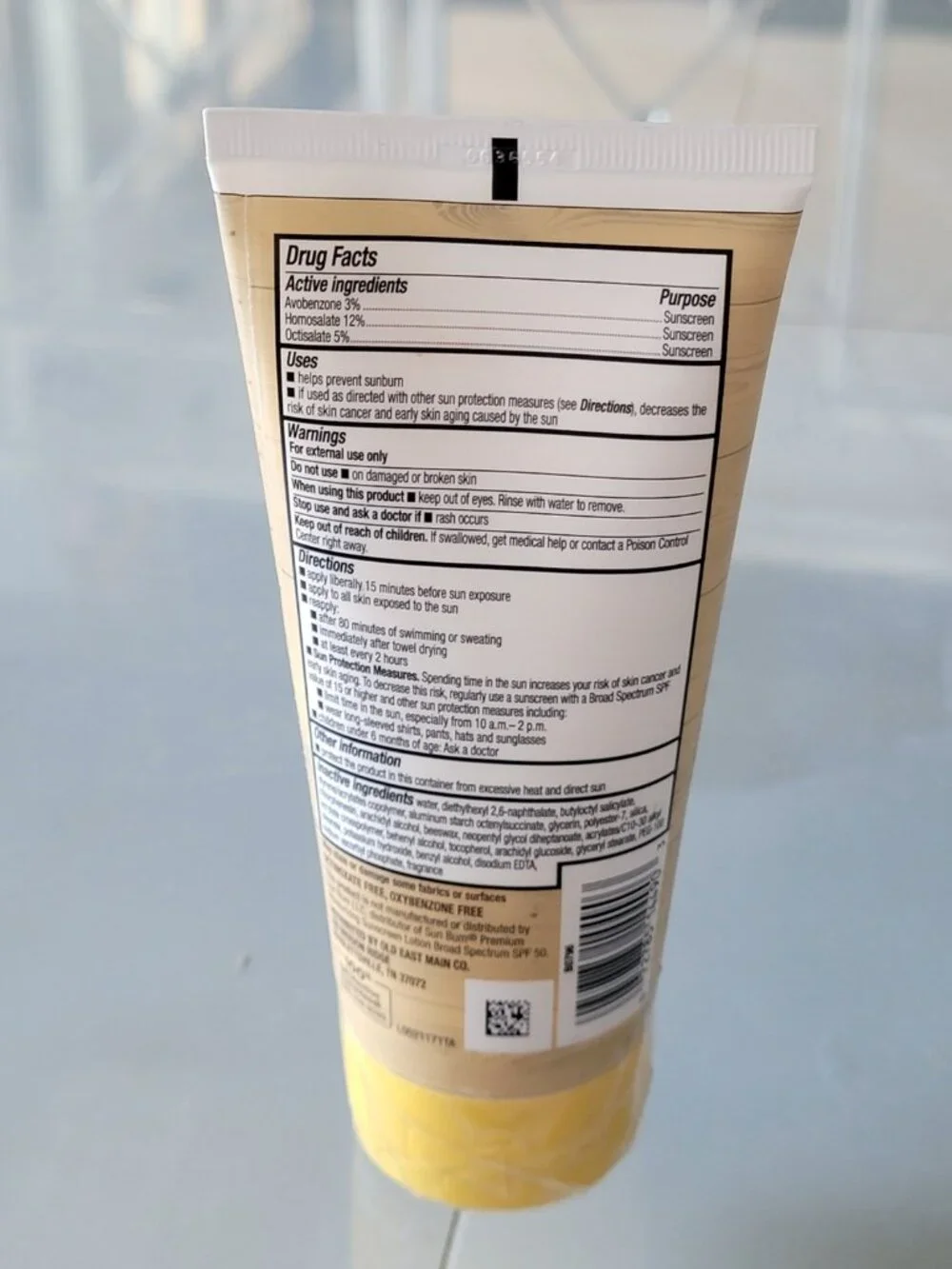 Studio Selection Sun Sunscreen Lotion SPF 50 Banana Scent 6oz Exp 12/26